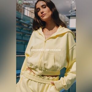 NWT Daily Drills Cropped Zip Hoodie